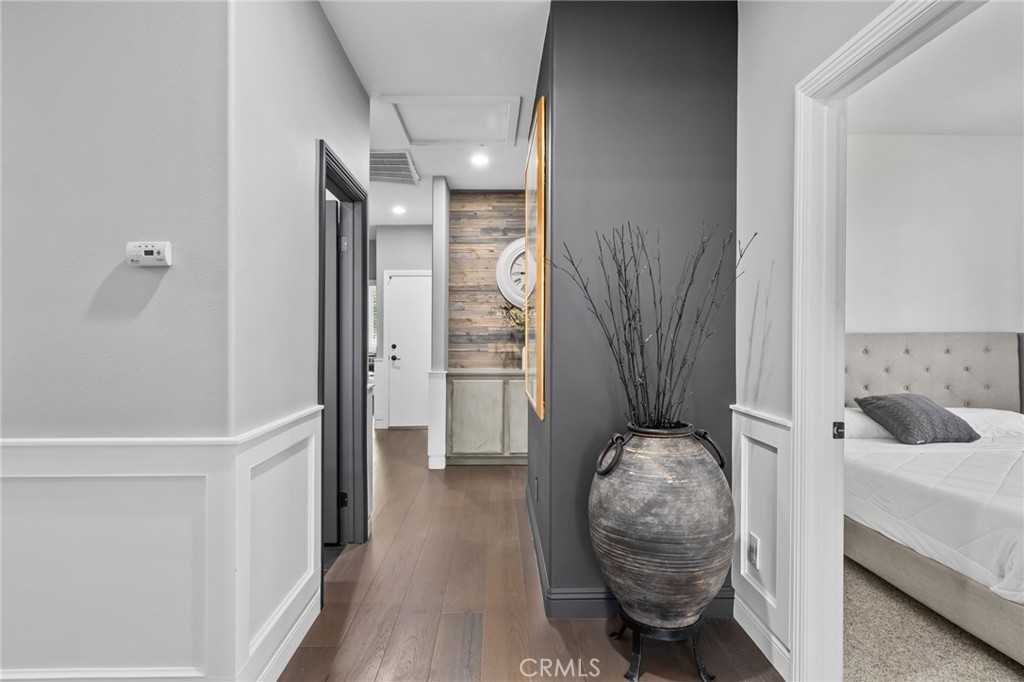 5526 Lincoln Property Photo 16