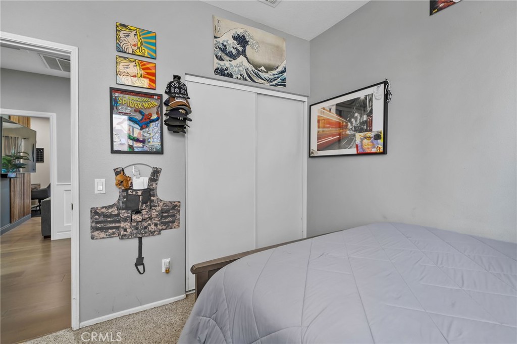 5526 Lincoln Property Photo 28