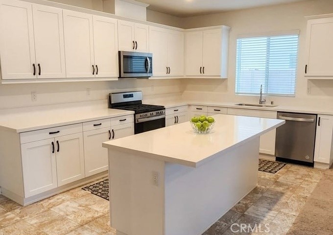 21288 Telegraph Property Photo 1