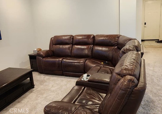 21288 Telegraph Property Photo 12