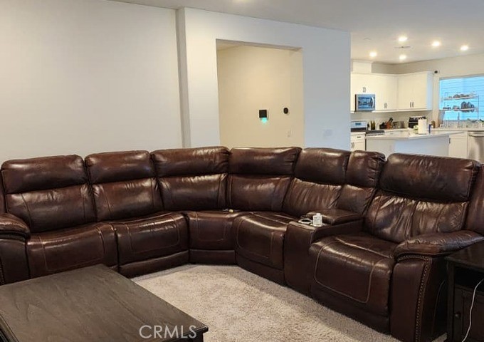 21288 Telegraph Property Photo 13