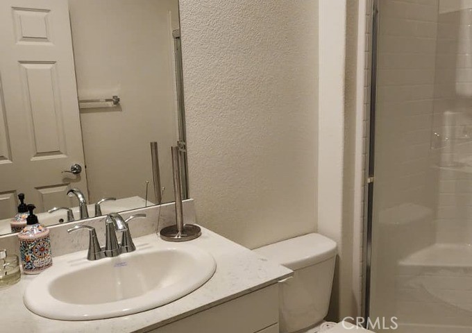 21288 Telegraph Property Photo 18