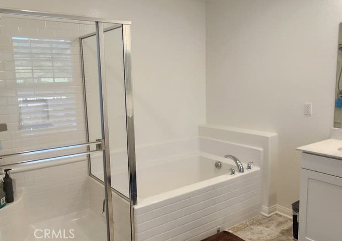 21288 Telegraph Property Photo 21