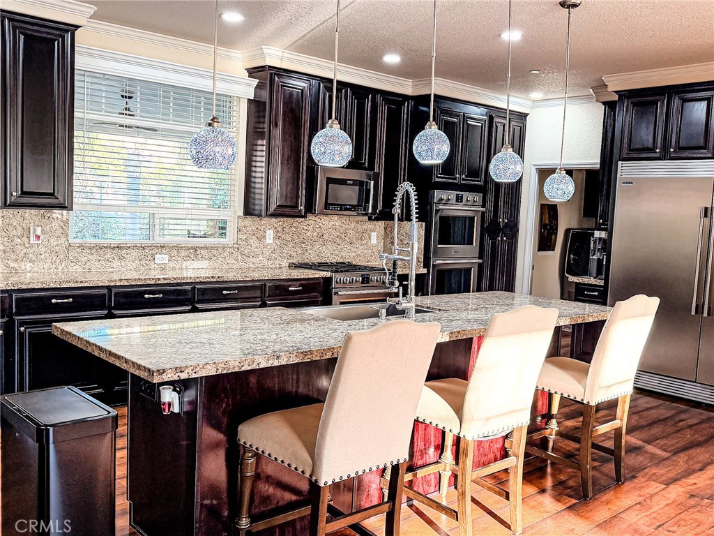 24720 Quail Run Property Photo 8