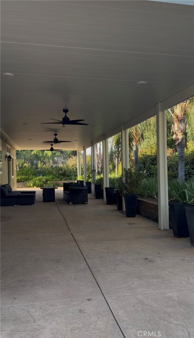 24720 Quail Run Property Photo 11