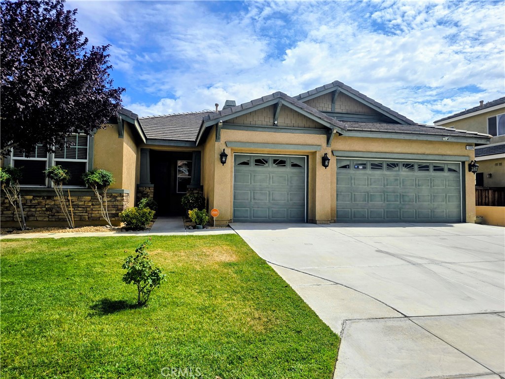 12335 Dandelion Way Property Photo 2