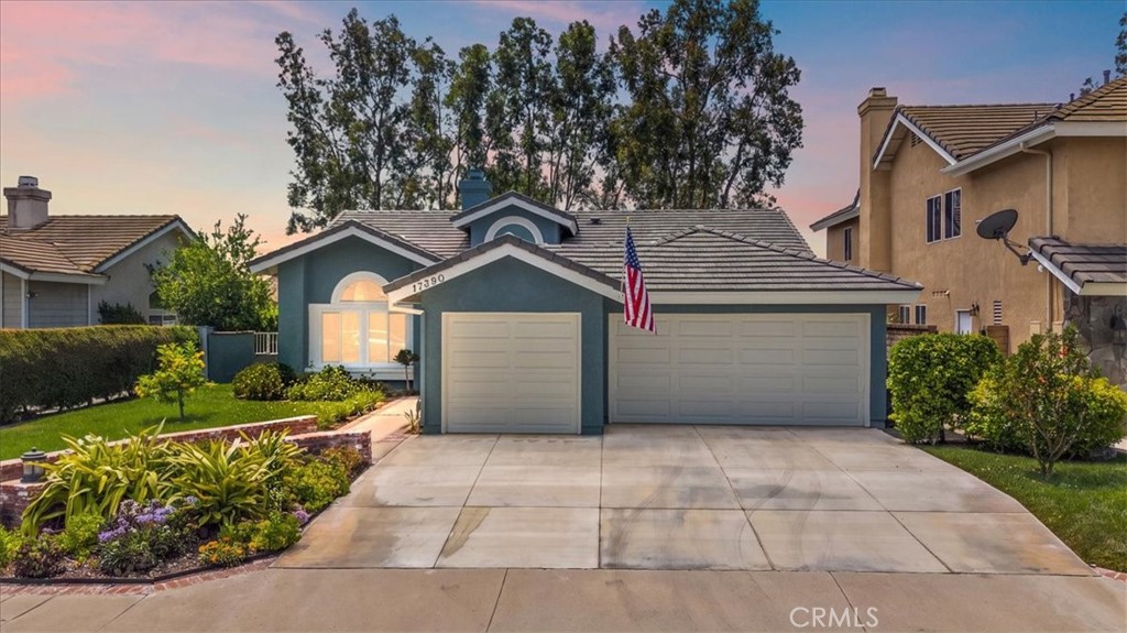 17390 Golden Maple Property Photo