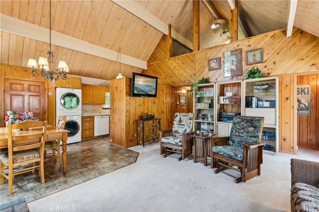 27376 Alpen Property Photo 4