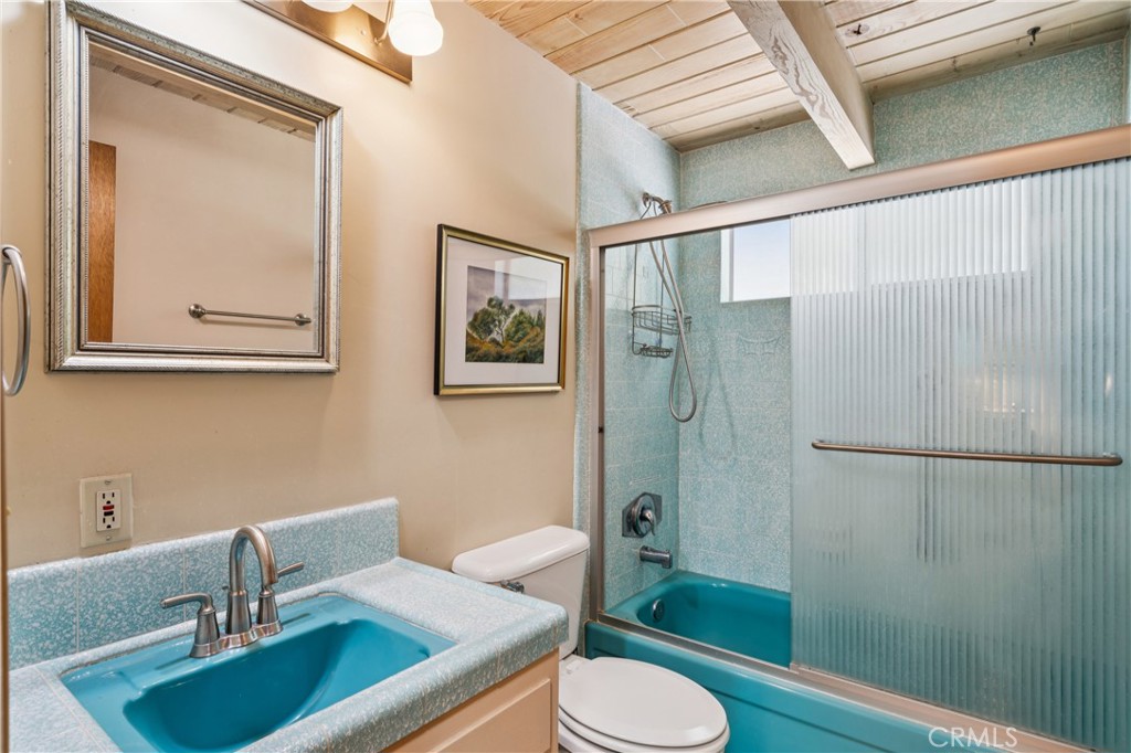 27376 Alpen Property Photo 15