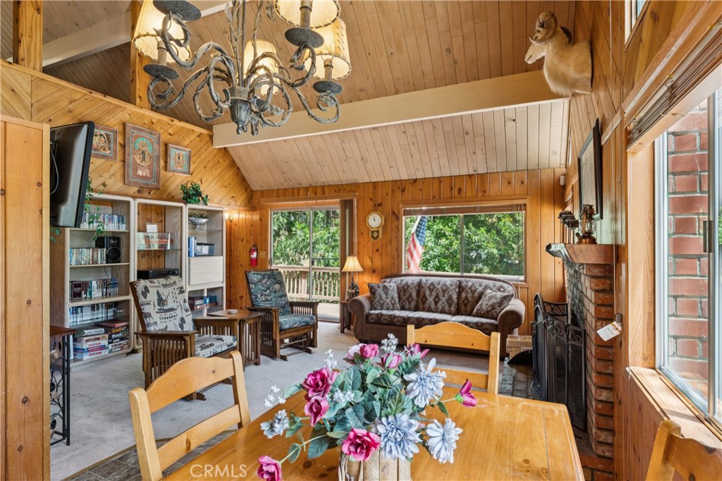 27376 Alpen Property Photo 24