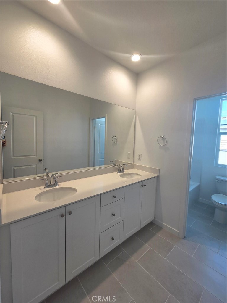 16492 Botanical Lane Property Photo 9