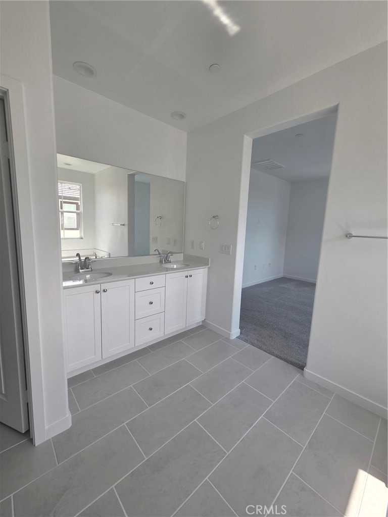16492 Botanical Lane Property Photo 12