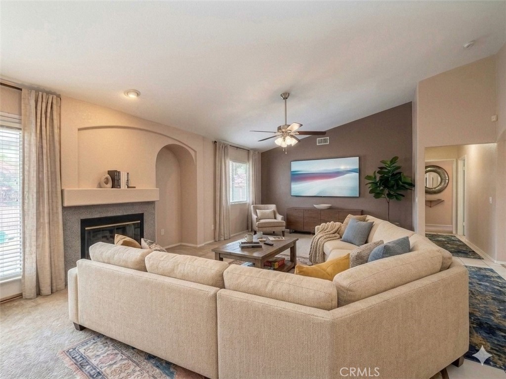 45120 Desert Fox Drive Property Photo 6