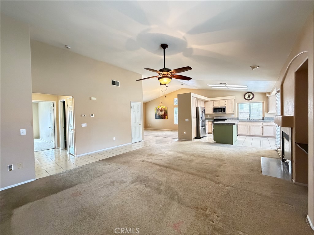 45120 Desert Fox Drive Property Photo 8