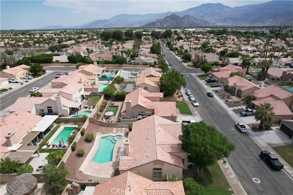 45120 Desert Fox Drive Property Photo 30