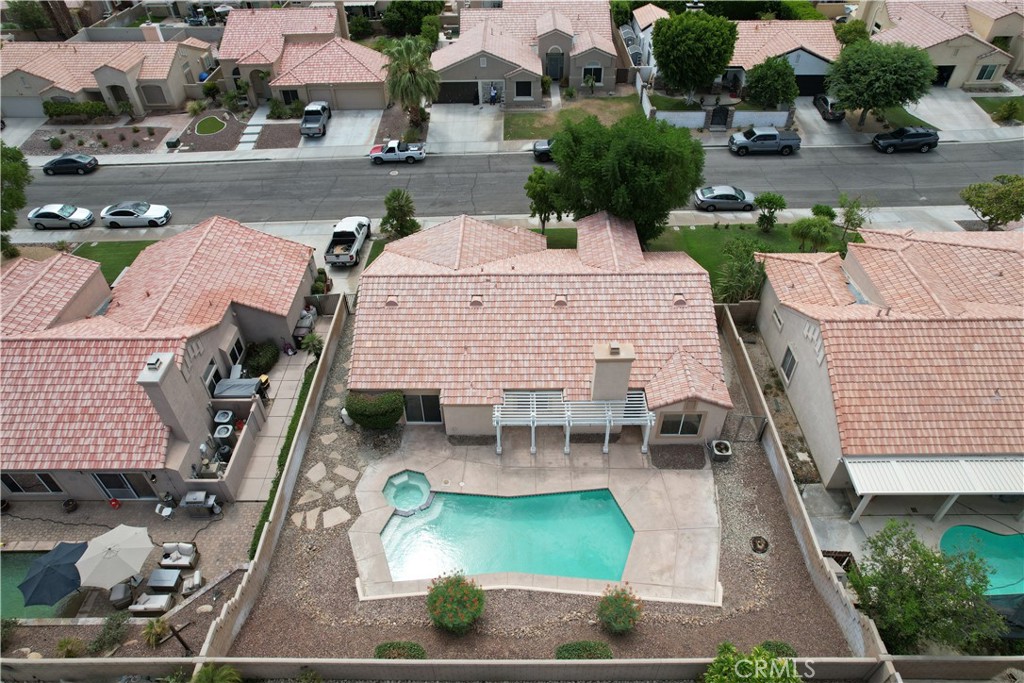 45120 Desert Fox Drive Property Photo 31