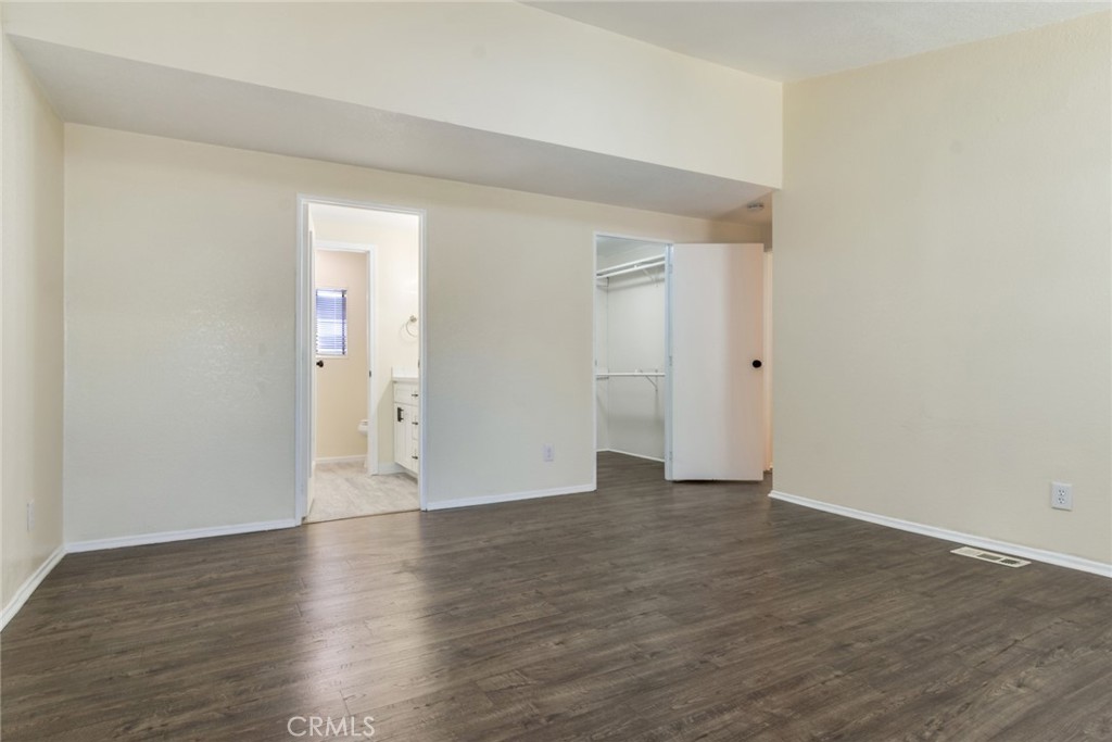 950 California 100 Property Photo 19