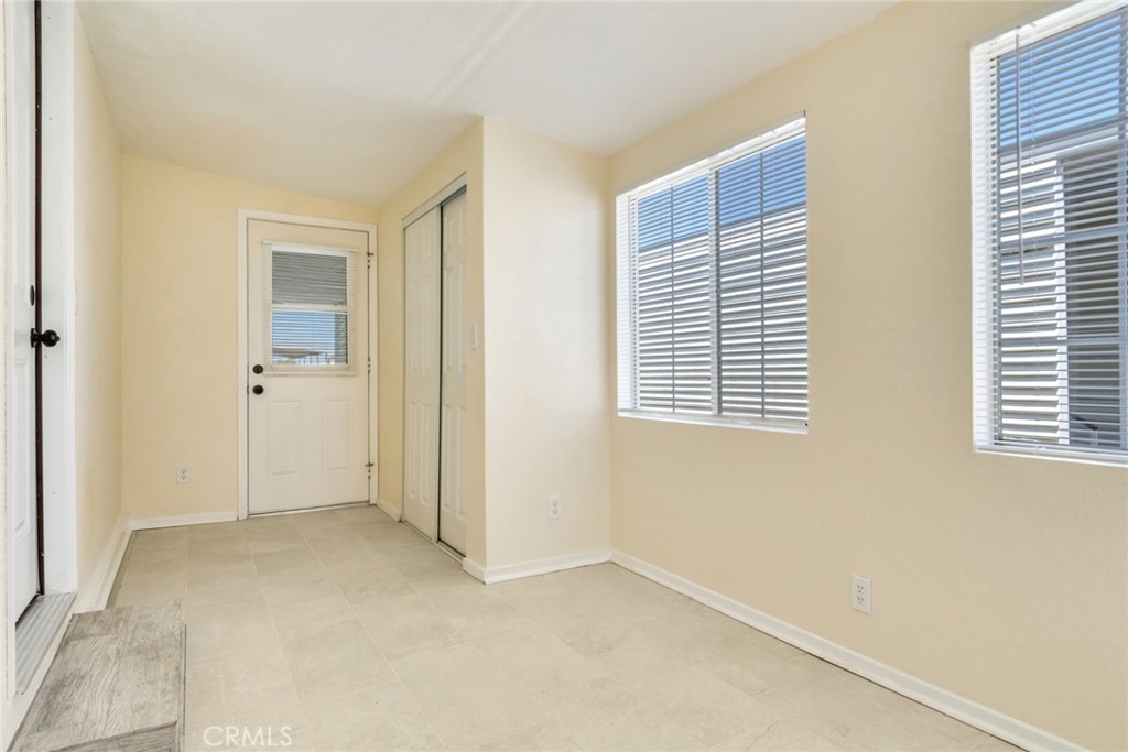 950 California 100 Property Photo 28