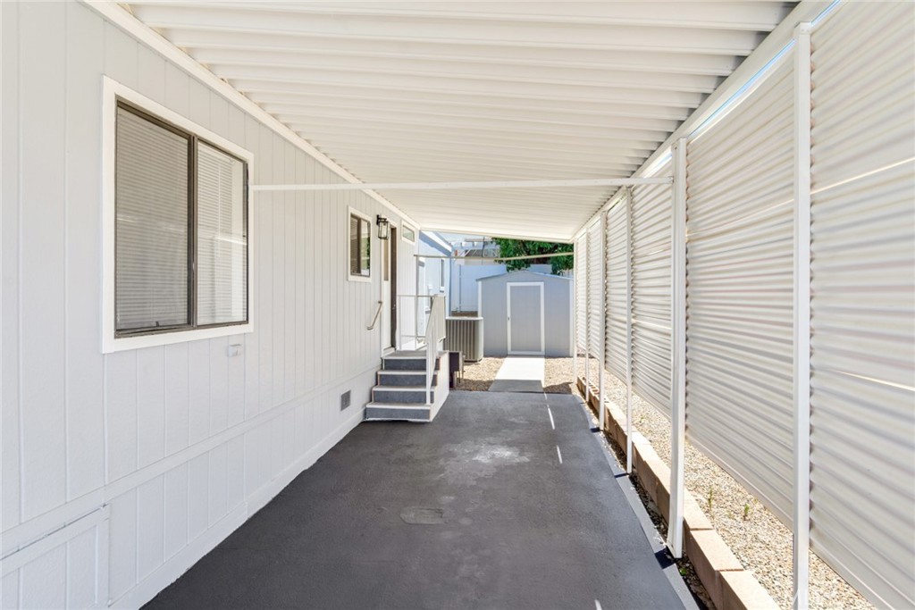 950 California 100 Property Photo 30