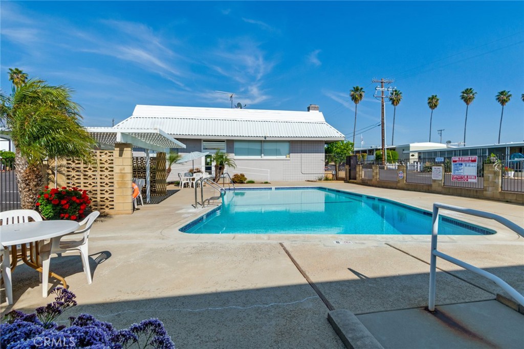 950 California 100 Property Photo 31