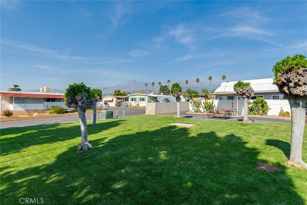 950 California 100 Property Photo 33