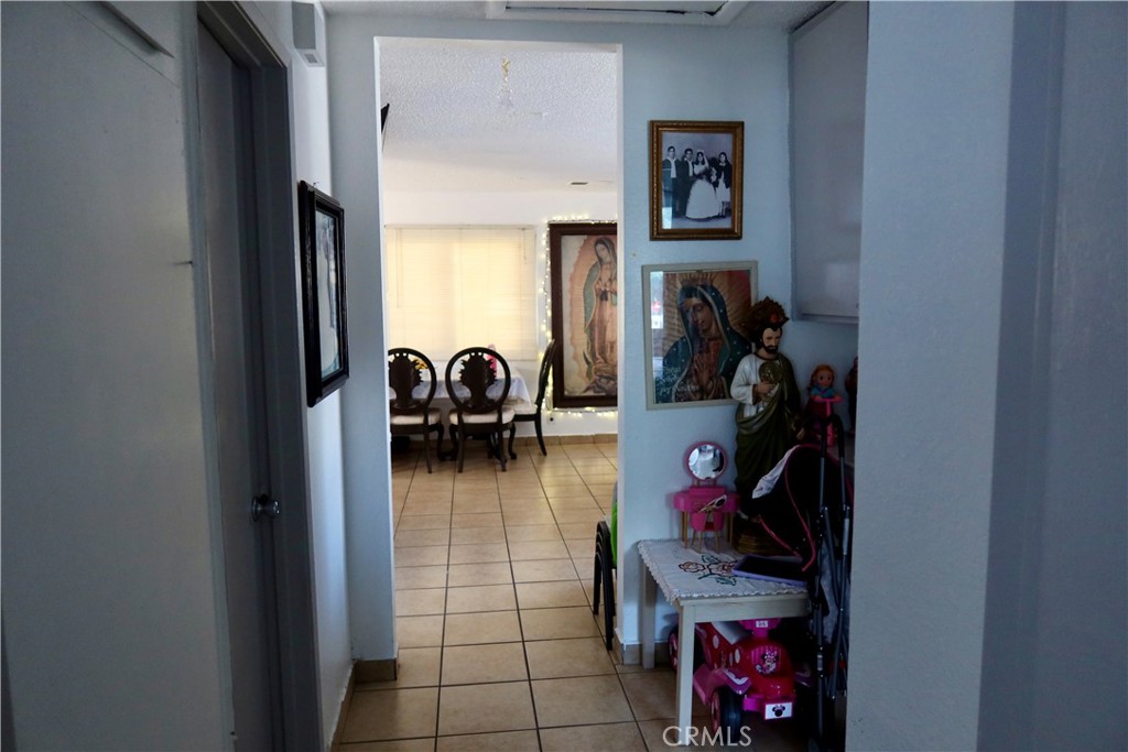 329 E Belmont Property Photo 17