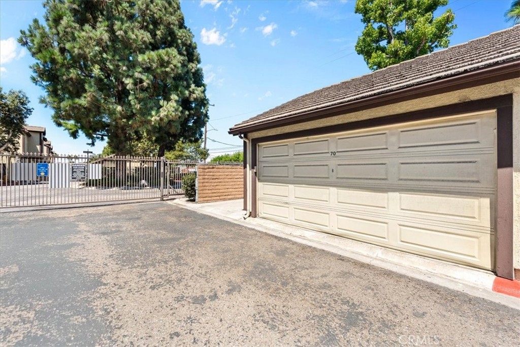 12437 Bay Hill Court Property Photo 29