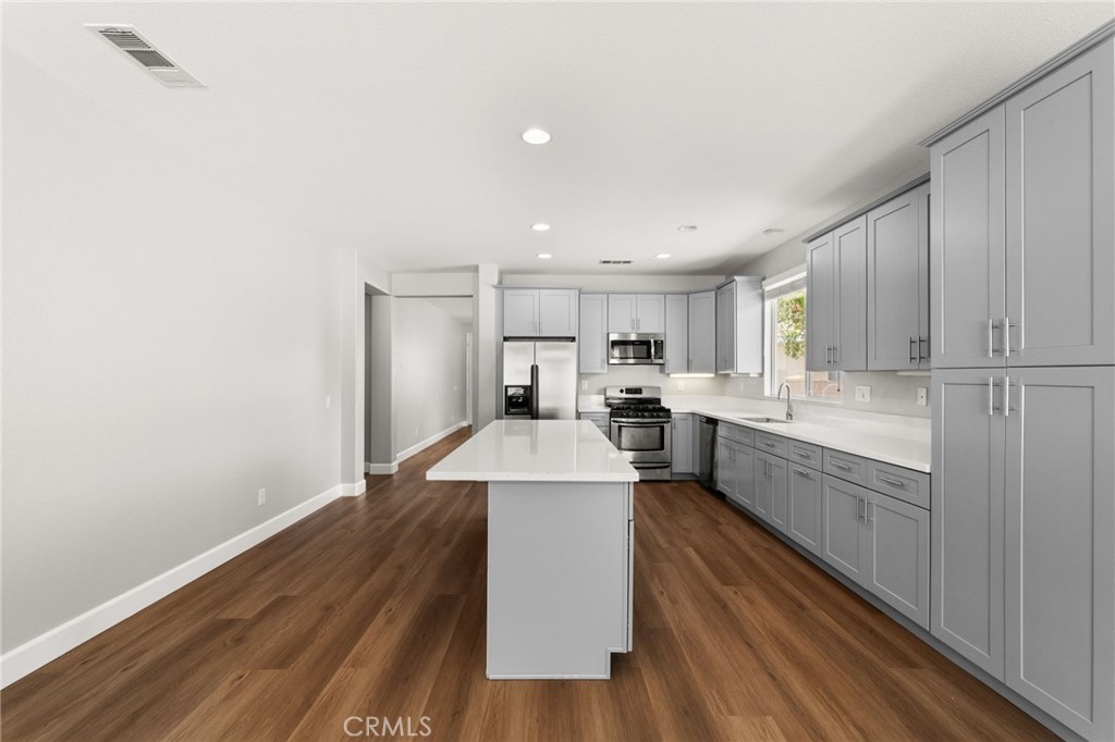 34463 Yale Drive Property Photo 10