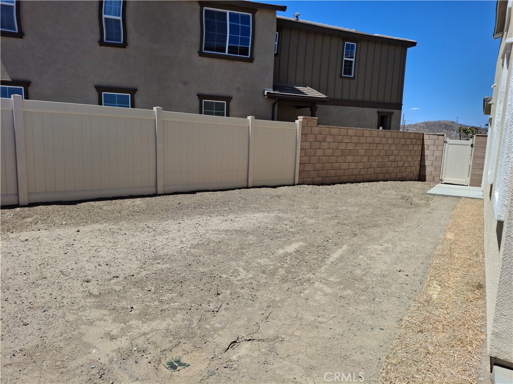 29458 Upper Creek Loop Property Photo 17