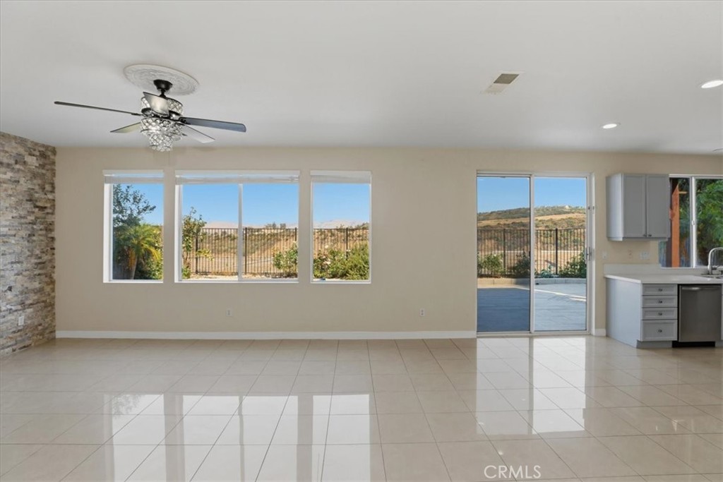 4469 Driving Range Property Photo 15
