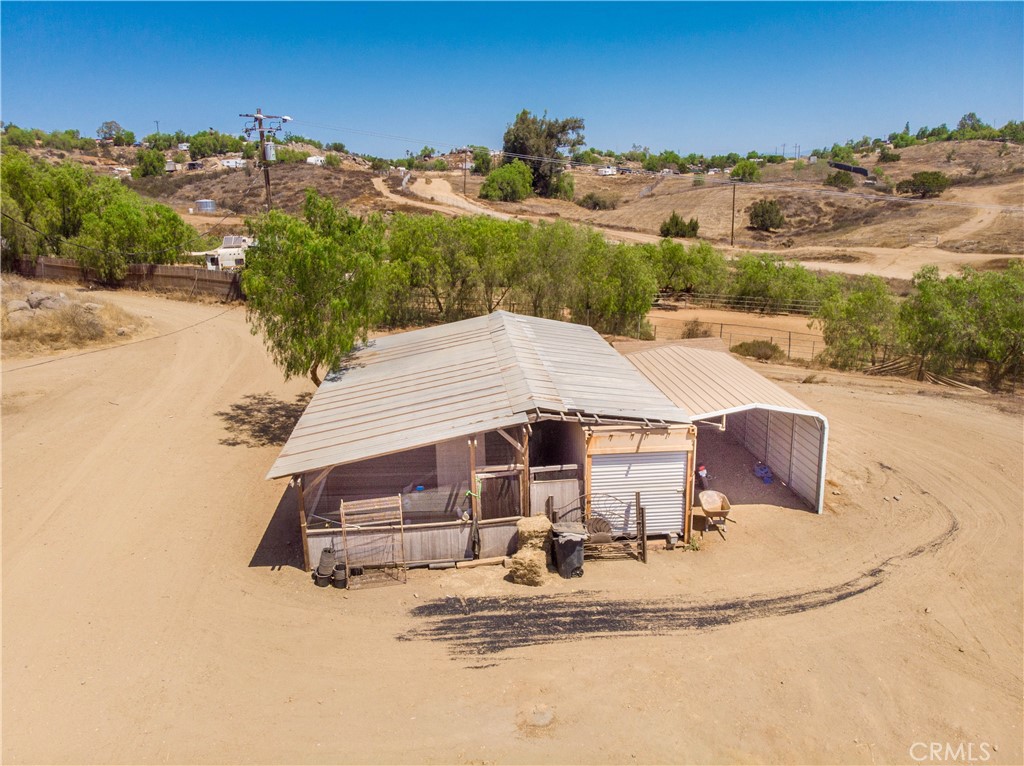 22125 Post Road Property Photo 18