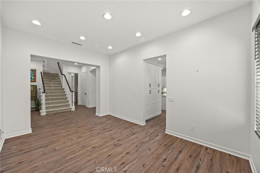 8394 Renwick Property Photo 12
