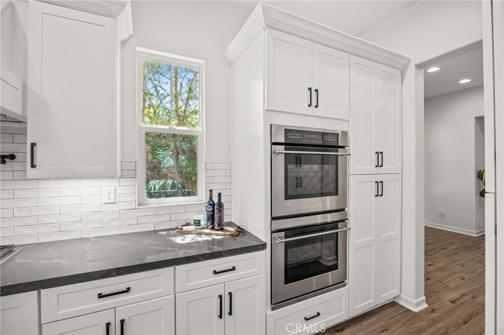 8394 Renwick Property Photo 22