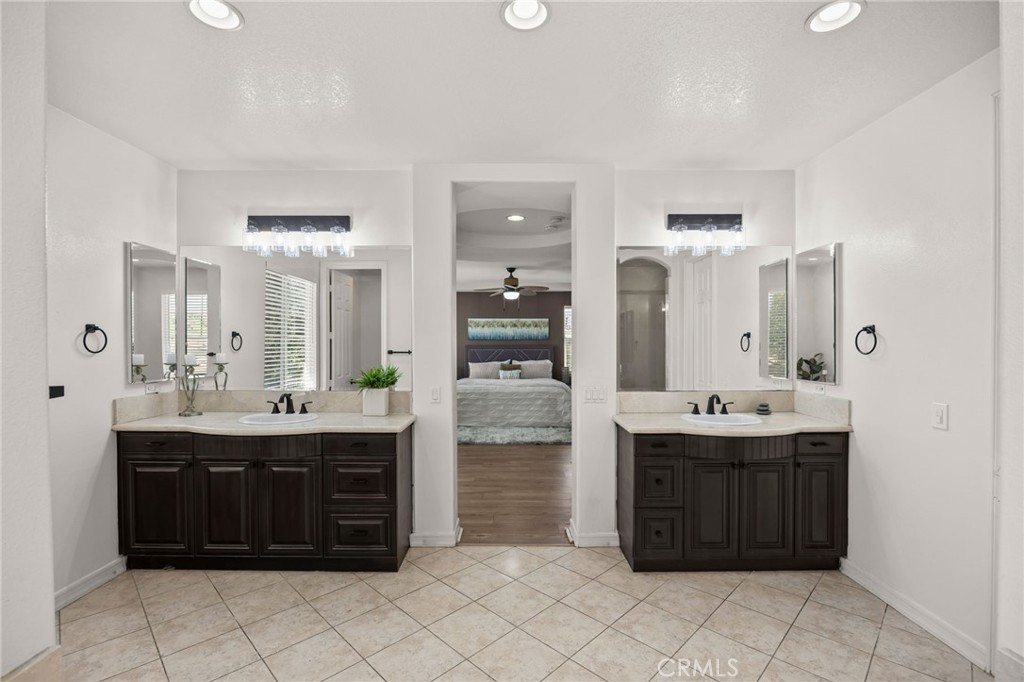 8394 Renwick Property Photo 36