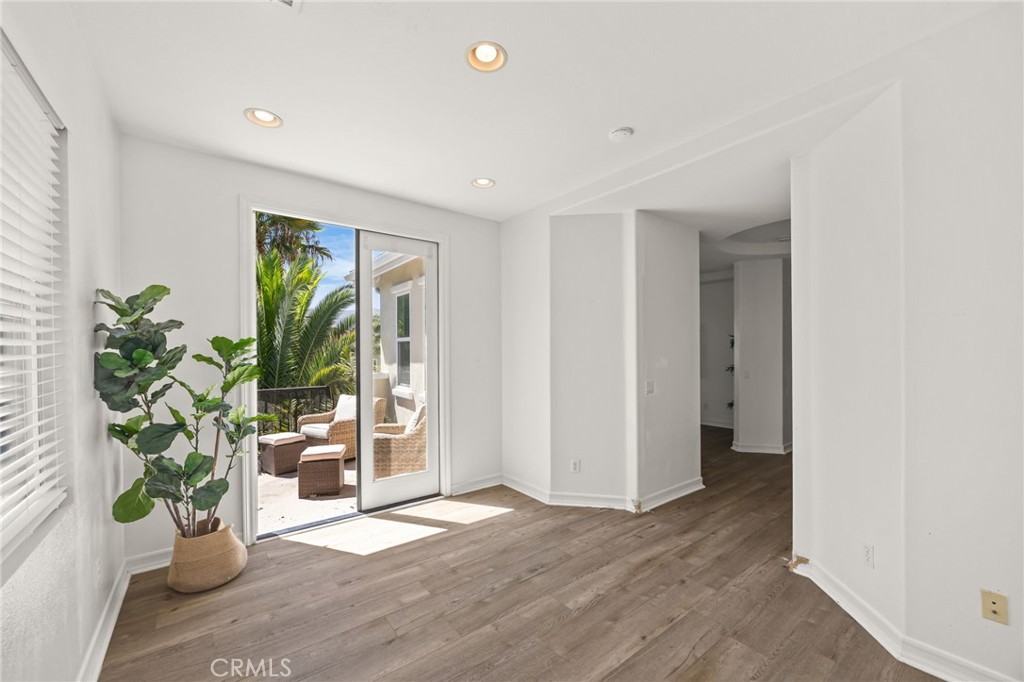 8394 Renwick Property Photo 39