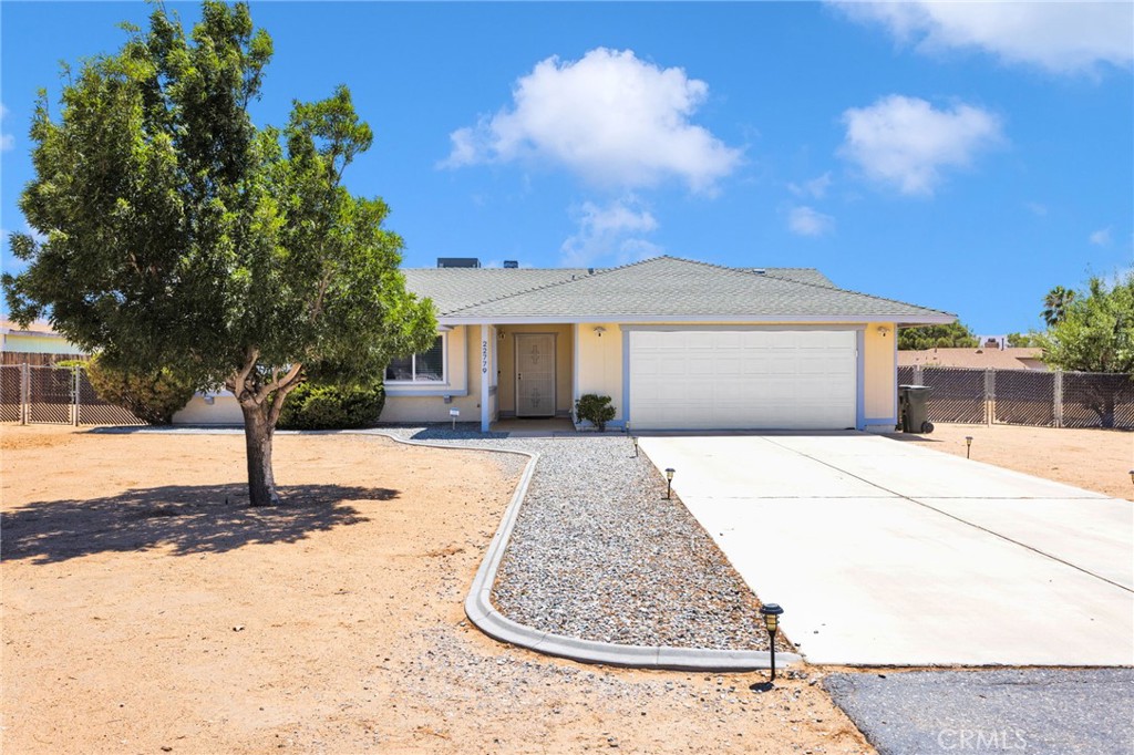 22779 El Centro Property Photo 6