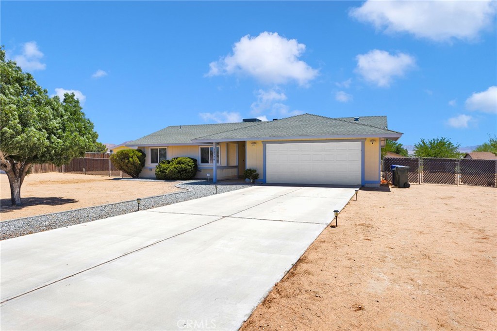 22779 El Centro Property Photo 7