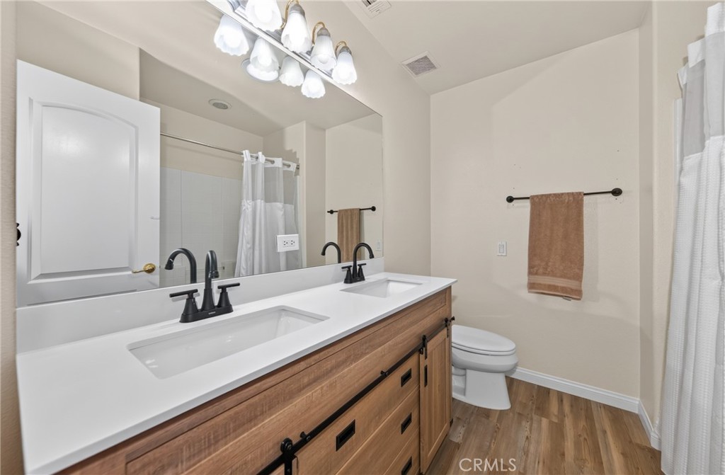 11666 Madison Street Property Photo 21