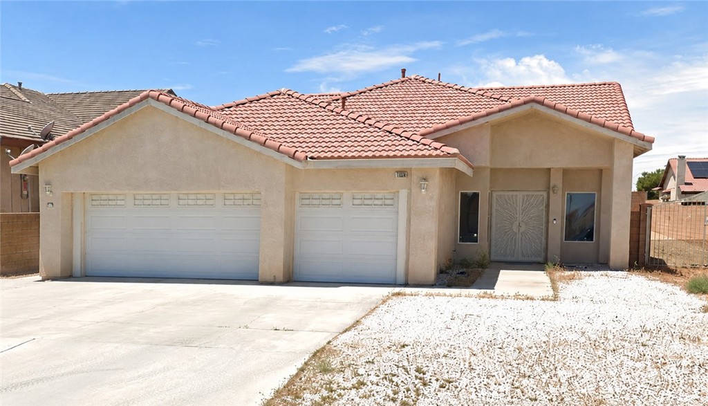 1360 Savanna Property Photo 1
