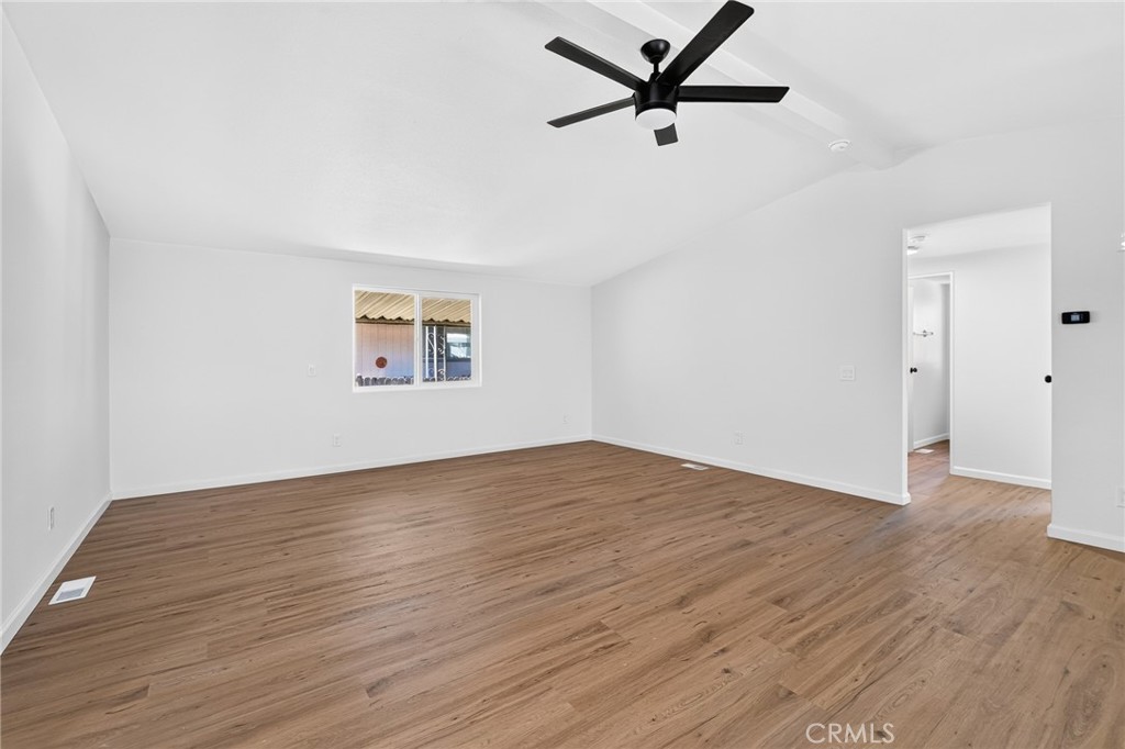 1721 E Colton 21 Property Photo 9