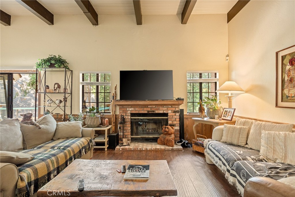 27432 White Fir Property Photo 1