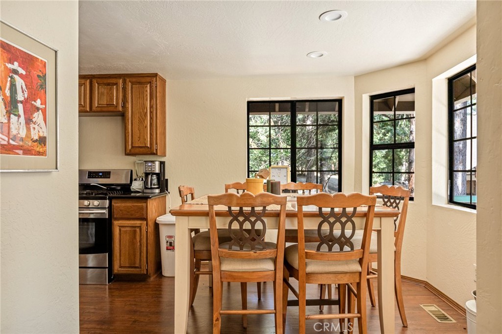 27432 White Fir Property Photo 3