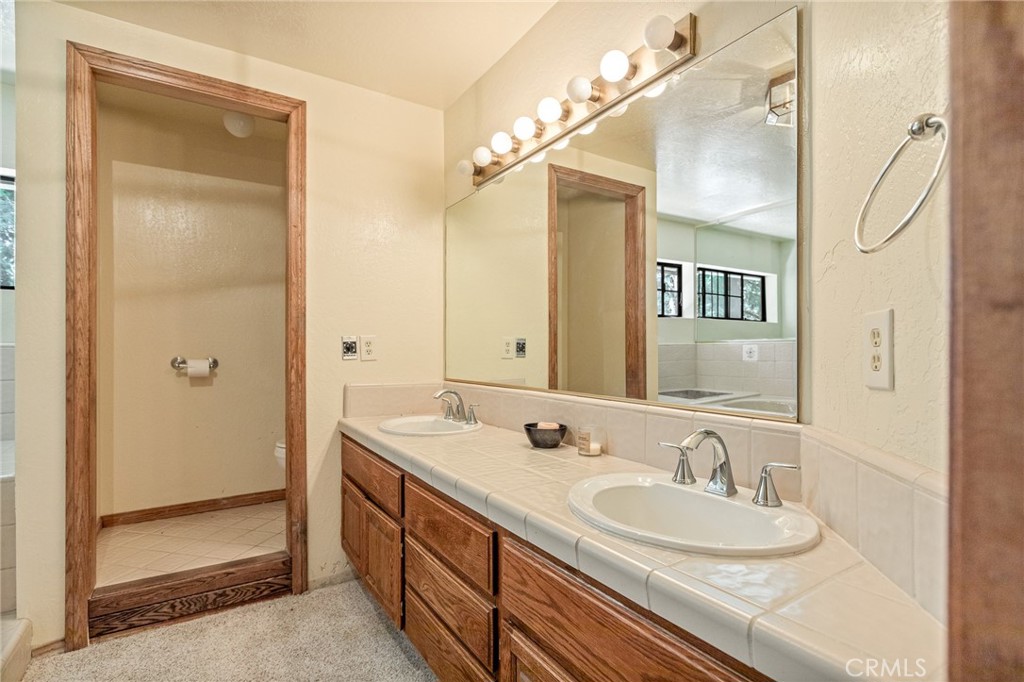 27432 White Fir Property Photo 17