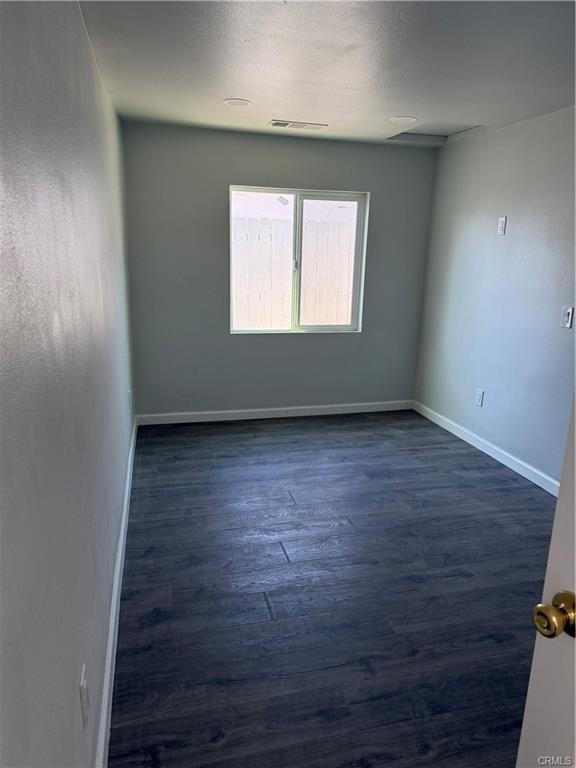 84057 Manila Property Photo 10