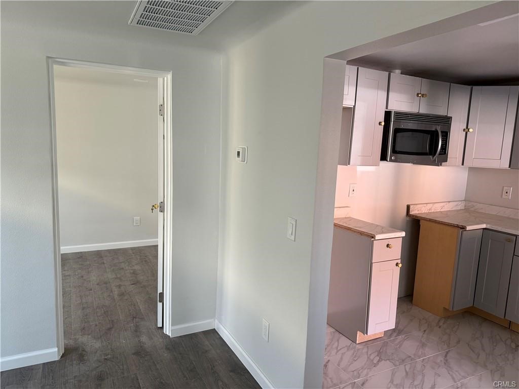 84057 Manila Property Photo 14