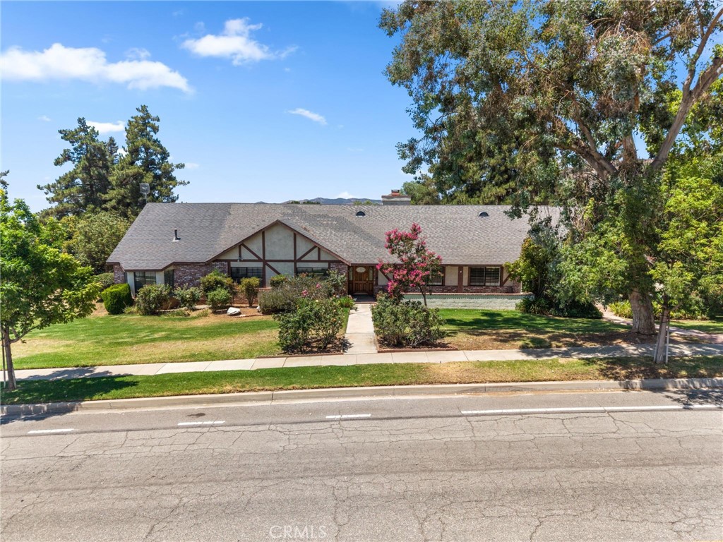 13195 Serape Court Property Photo 2