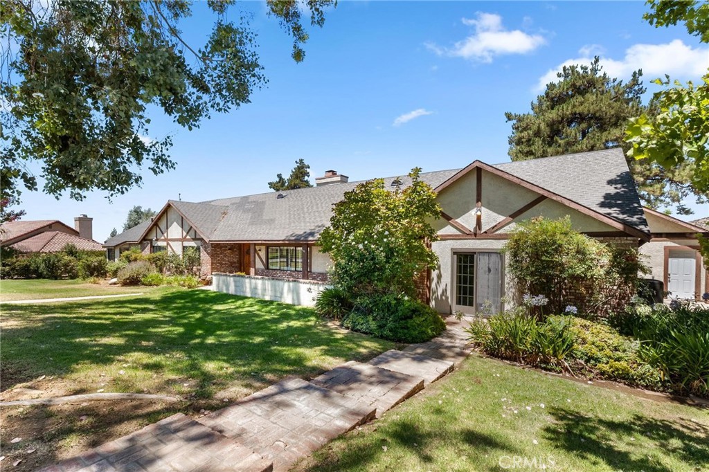 13195 Serape Court Property Photo 3