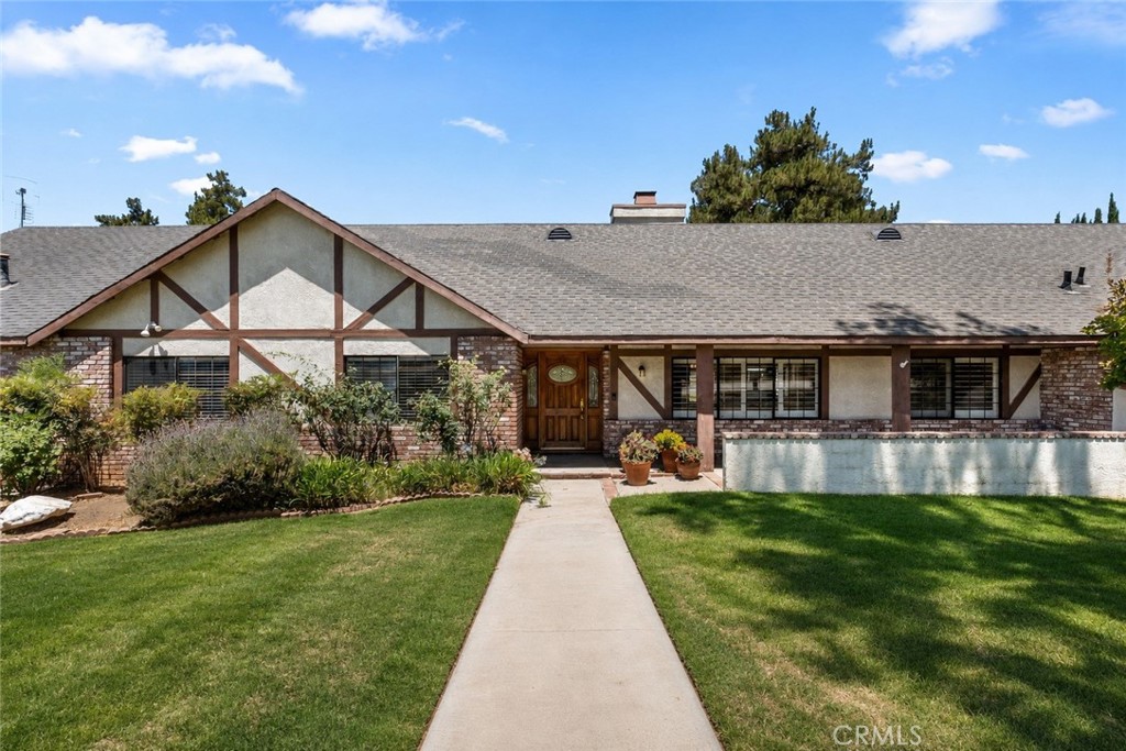 13195 Serape Court Property Photo 4