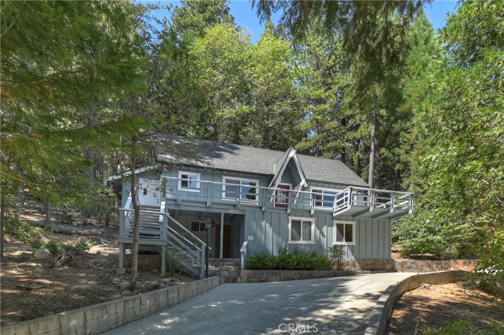 26661 Lake Forest Property Photo 1