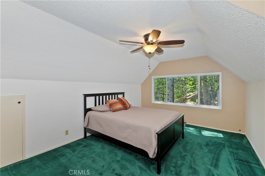26661 Lake Forest Property Photo 11